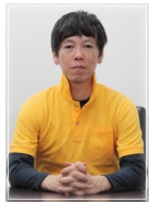 万波 健吾
